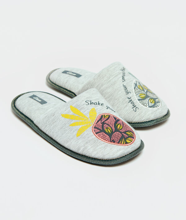 Chaussons imprimé ananas "Shake your smoothie" Chaussons imprimé ananas "Shake your smoothie";${refinementColor}