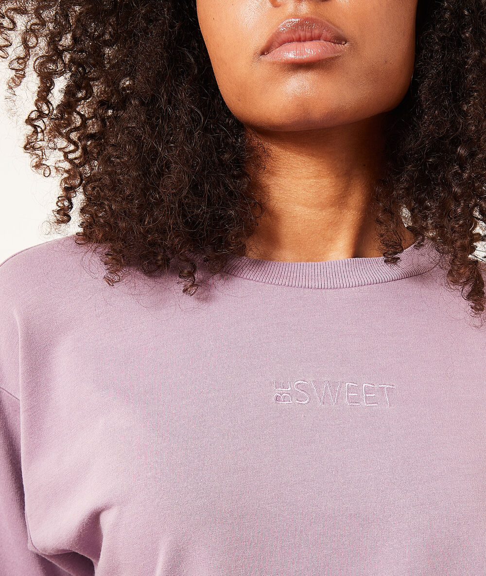 Top manches courtes mauve.