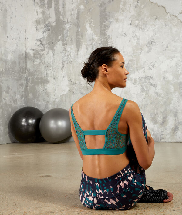 Brassière technique, renforcée au dos - Maintien médium Brassière technique, renforcée au dos - Maintien médium