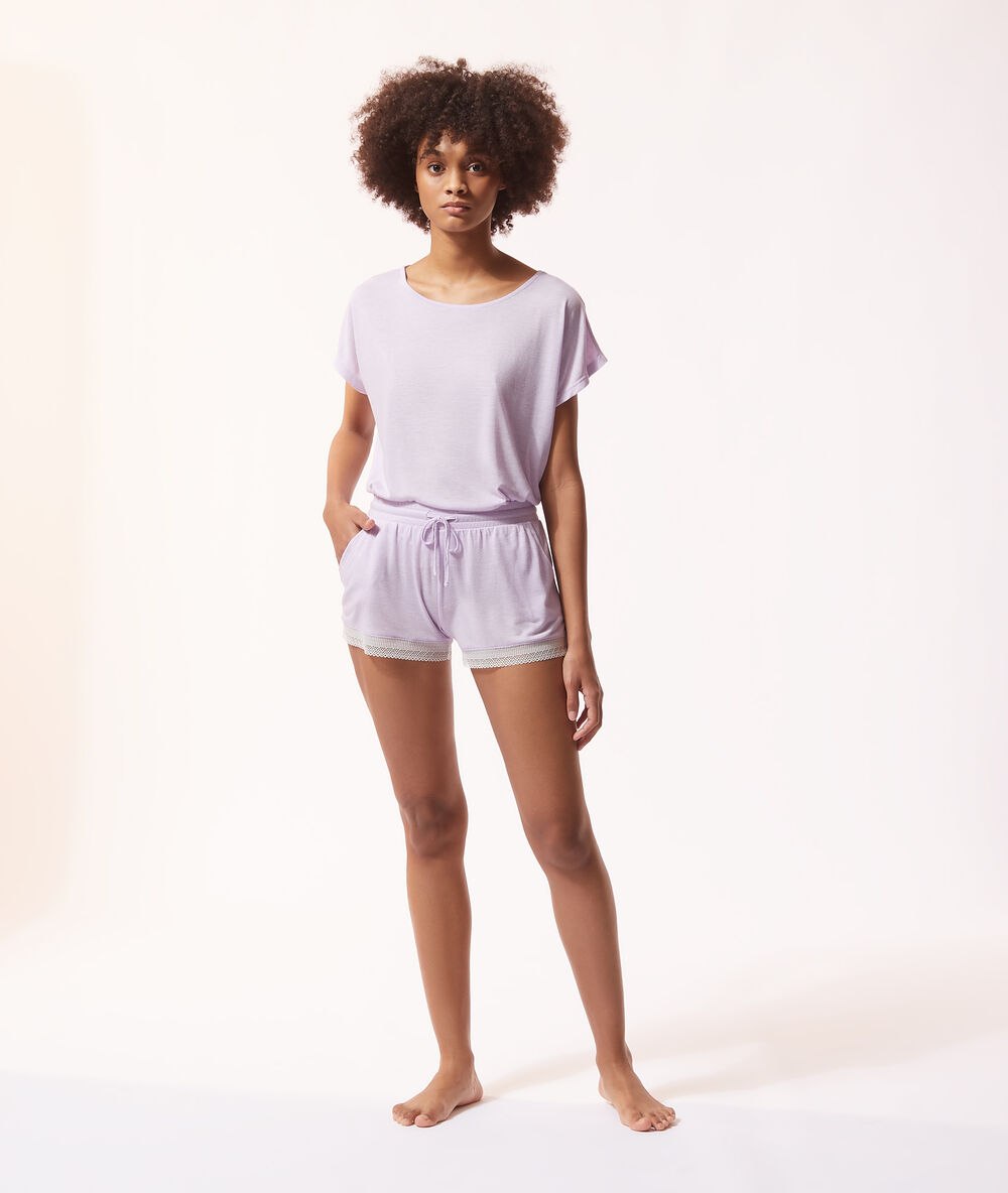 Top manches courtes lilas.