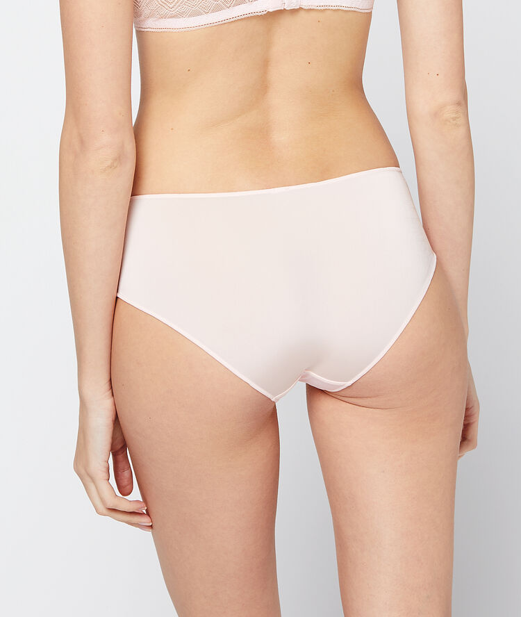 Shorty en microfibre rose poudre.