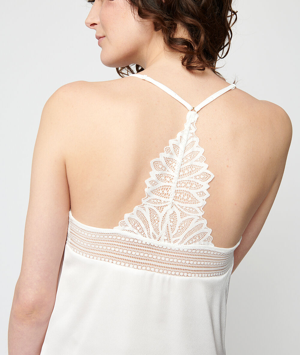 Short satiné bas dentelle ecru.