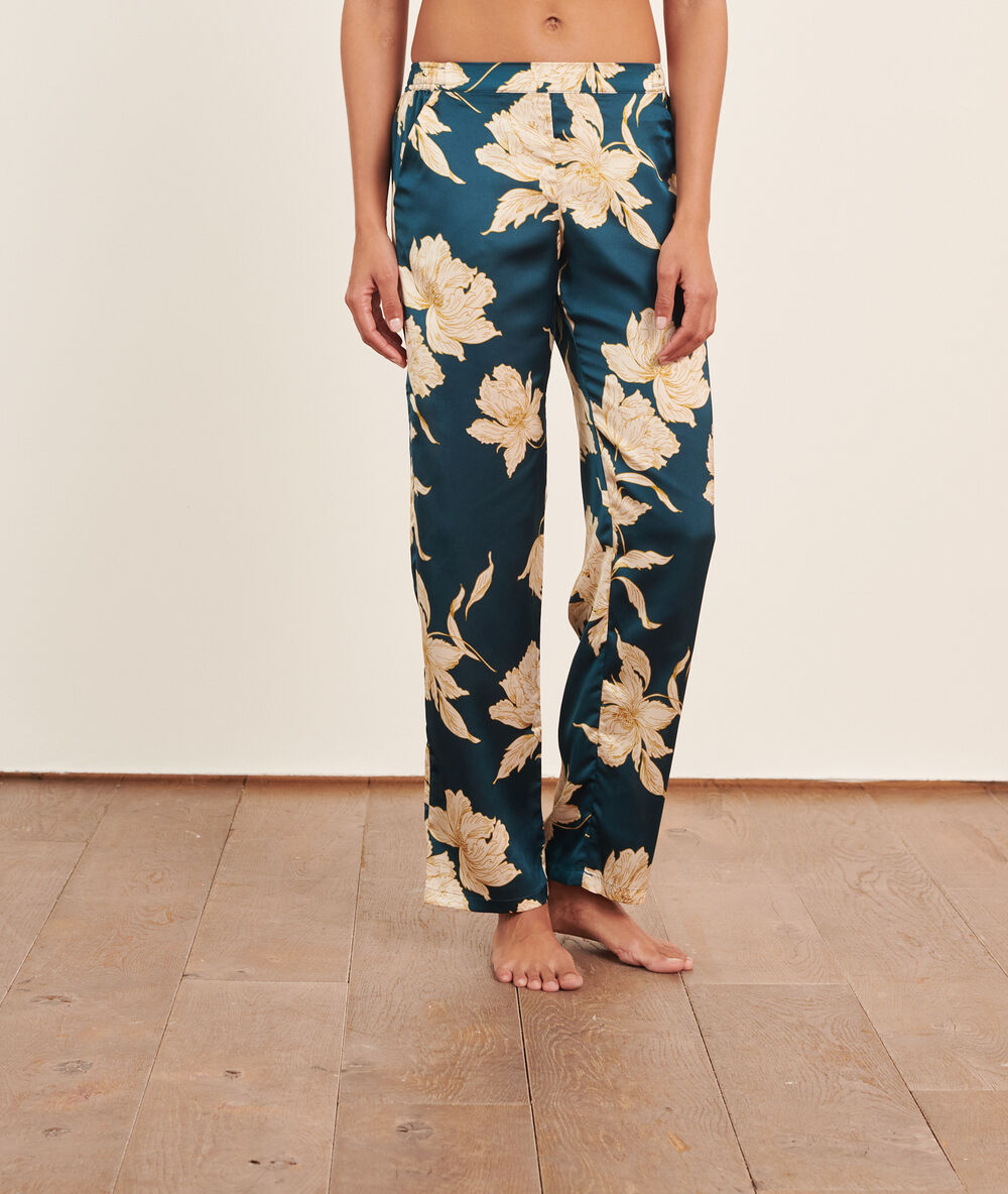 Pyjama 3 pièces satiné bleu canard.