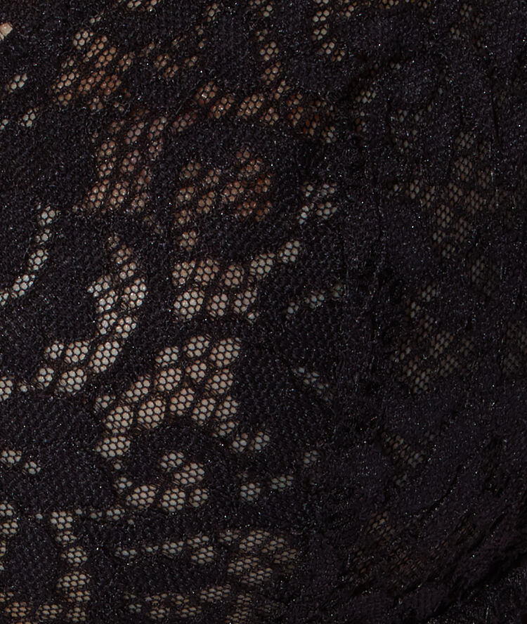 Soutien-gorge corbeille noir.