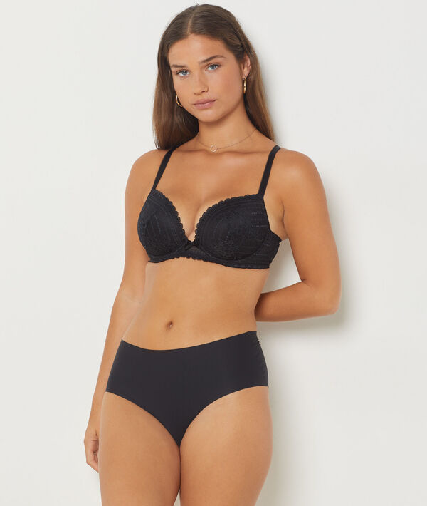 Soutien-gorge n°5 - ampliforme classique noir.