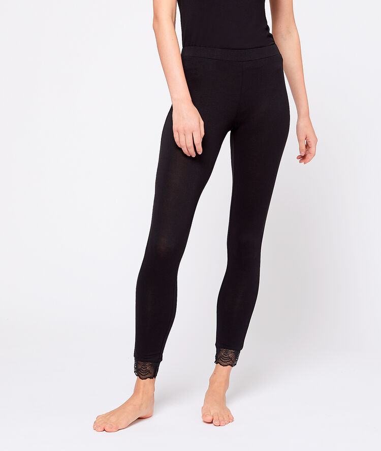Leggings bas dentelle noir.