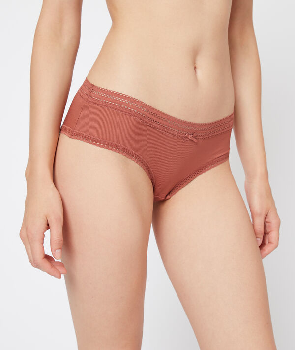 Shorty en microfibre, bords dentelle Shorty en microfibre, bords dentelle