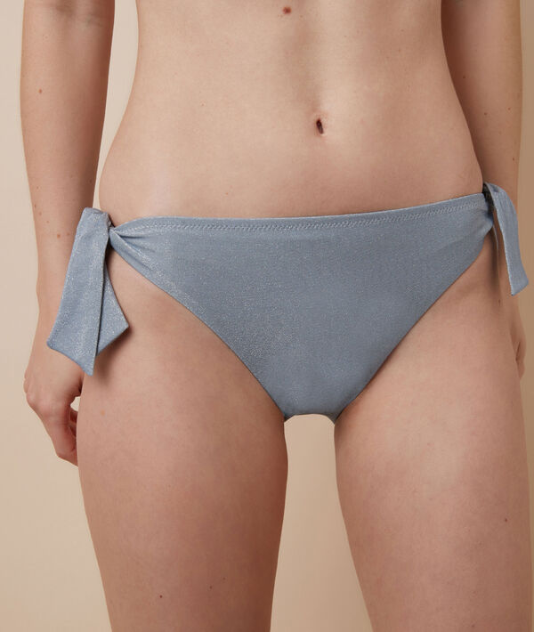 Bas de bikini simple à nouettes Bas de bikini simple à nouettes;${refinementColor}