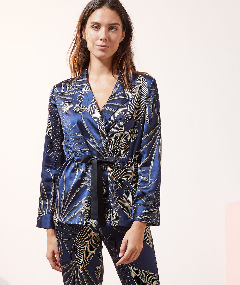 Chemise de pyjama ceinturée marine.