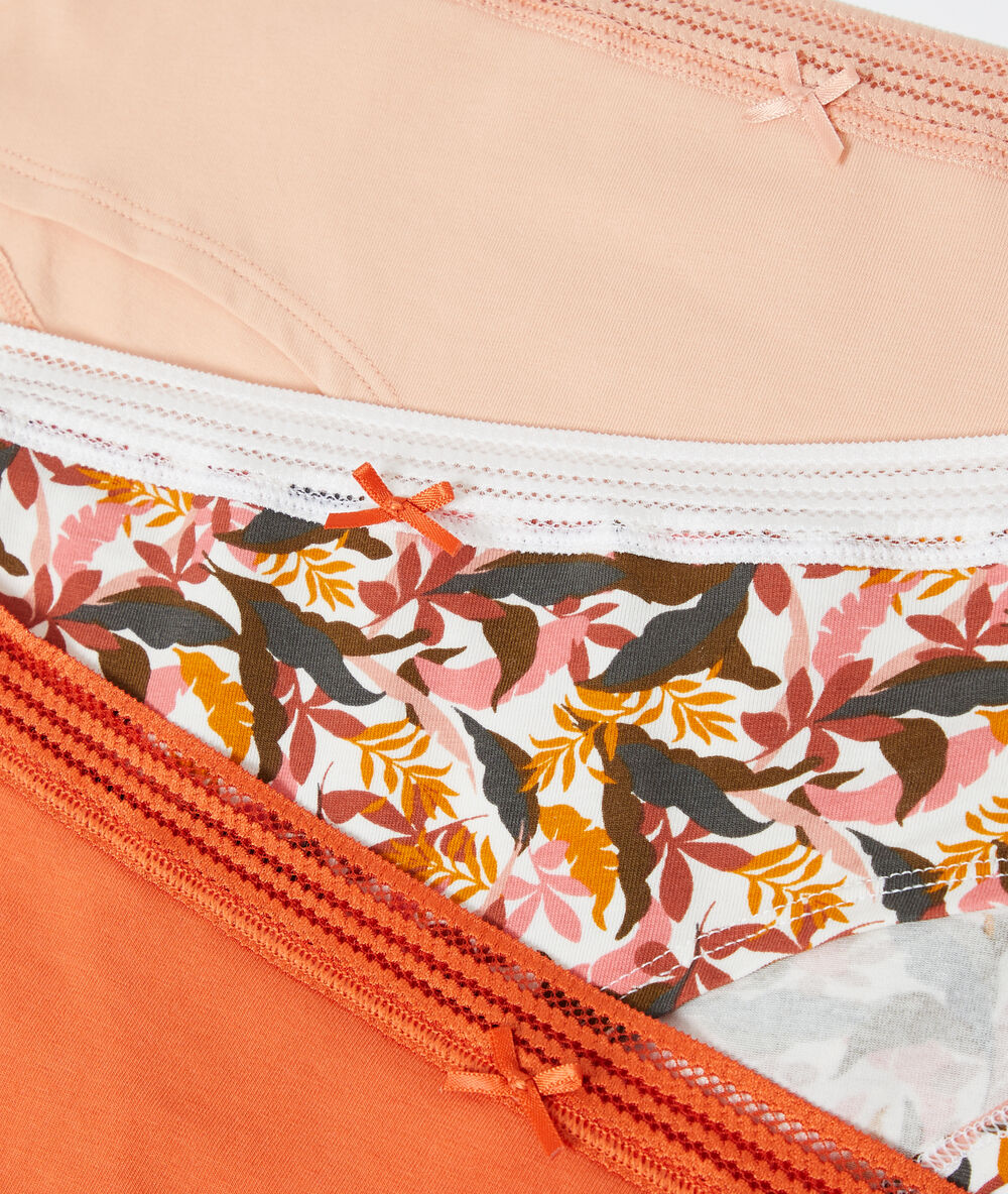 Lot de 3 shortys orange.