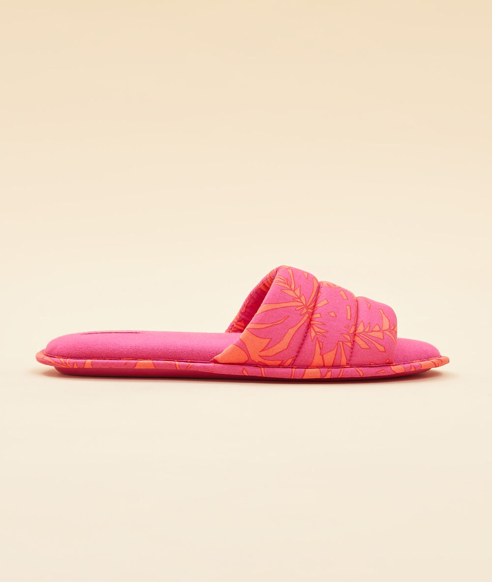 Chaussons tongs imprimés fushia.