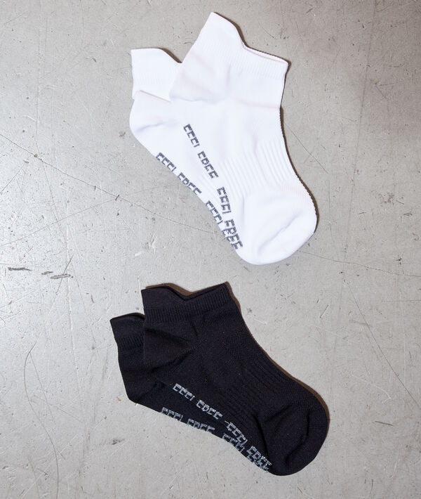 Chaussettes de sport Chaussettes de sport;${refinementColor}
