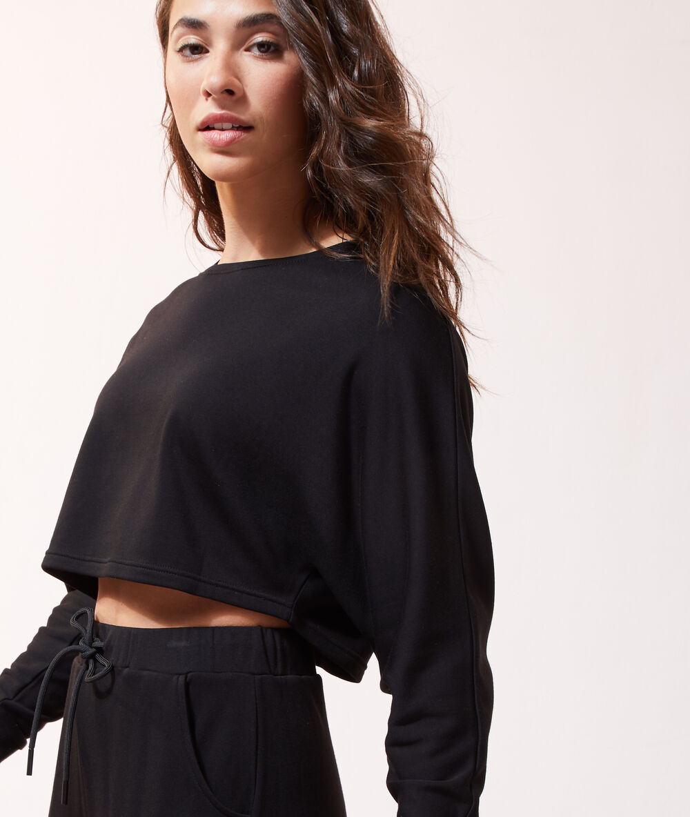 Sweat sportswear noir.