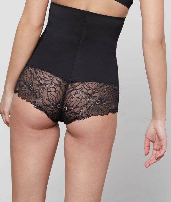 Culotte taille haute - Niveau 3 : silhouette remodelée Culotte taille haute - Niveau 3 : silhouette remodelée