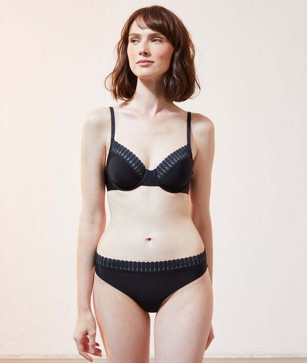 Tanga seconde peau, mix dentelle Tanga seconde peau, mix dentelle;${refinementColor}