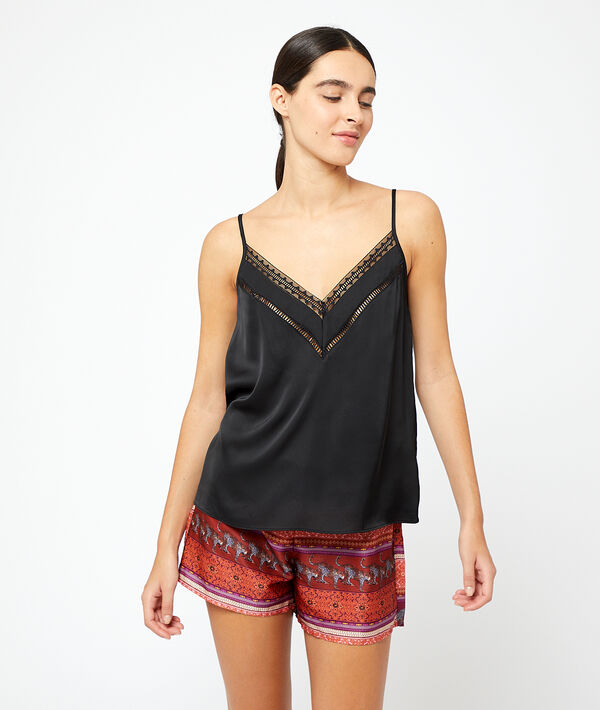 Top satiné décolleté dentelle noir.