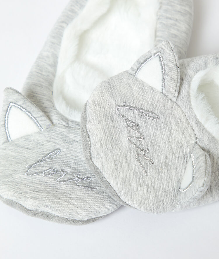 Chaussons chaussettes "love" gris.
