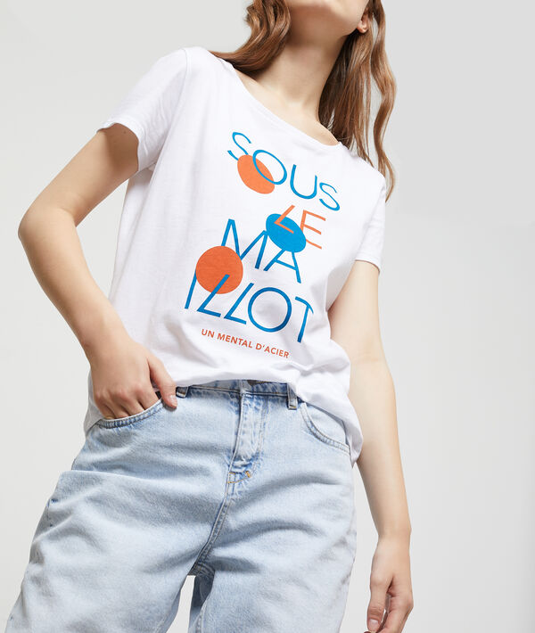 T-shirt "sous le maillot" en coton blanc.