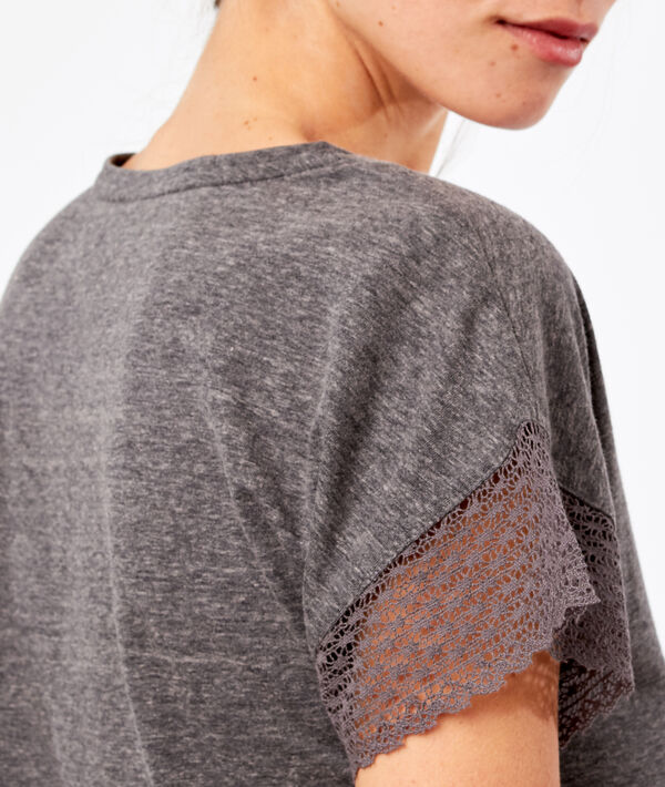 T-shirt manche dentelle imprimé plume anthracite.