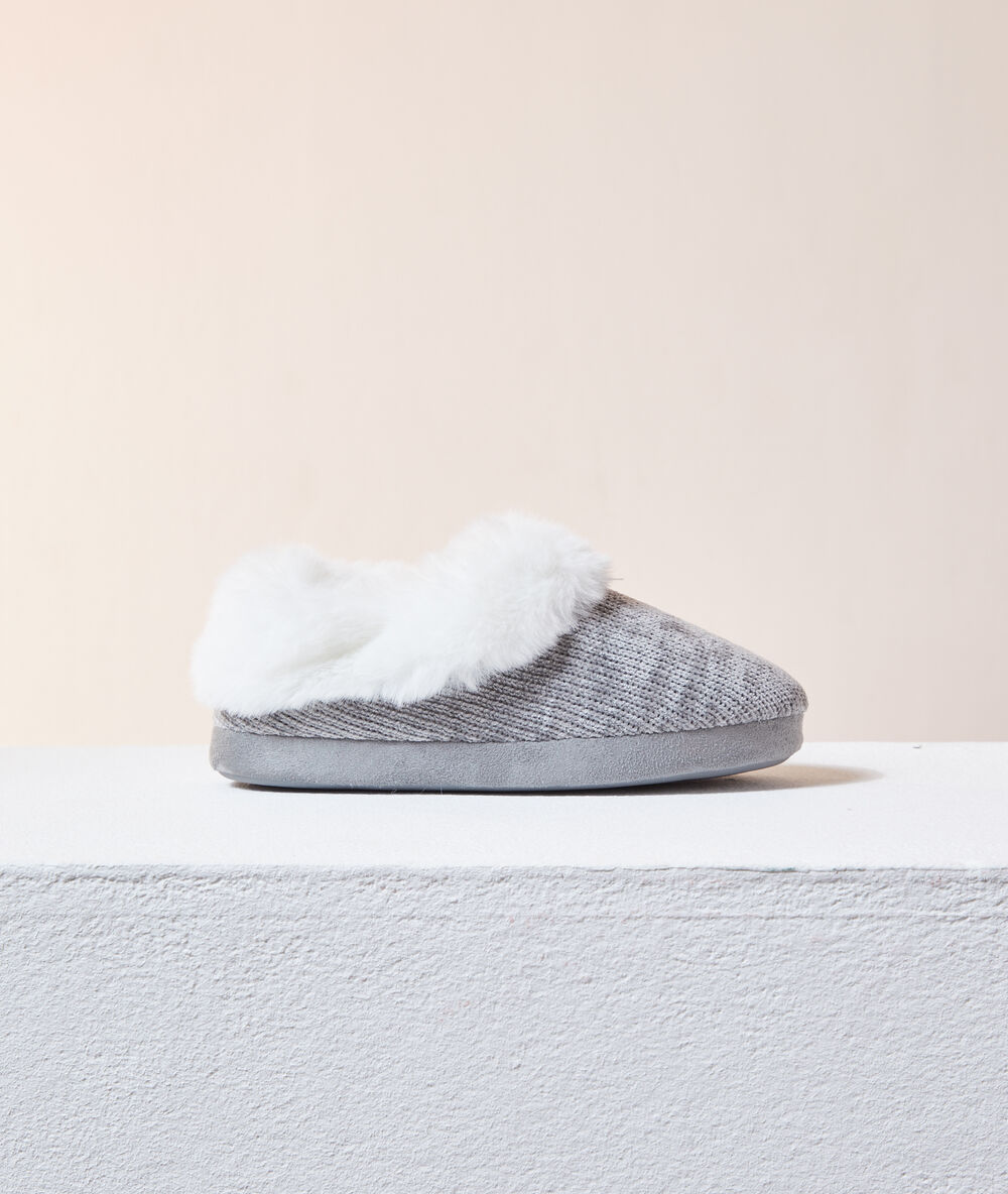 Chaussons mules effet fourrure anthracite.