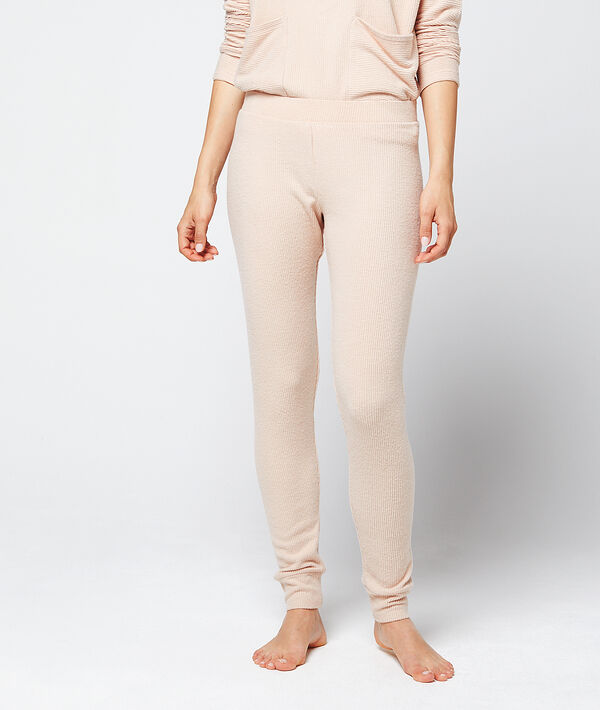 Pantalon maille douce rose.