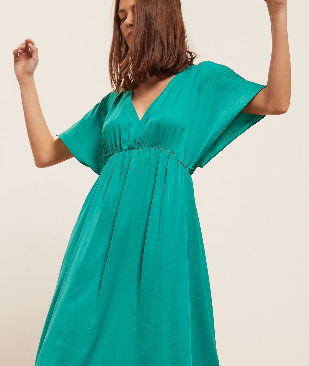 Chemise de nuit longue vert.