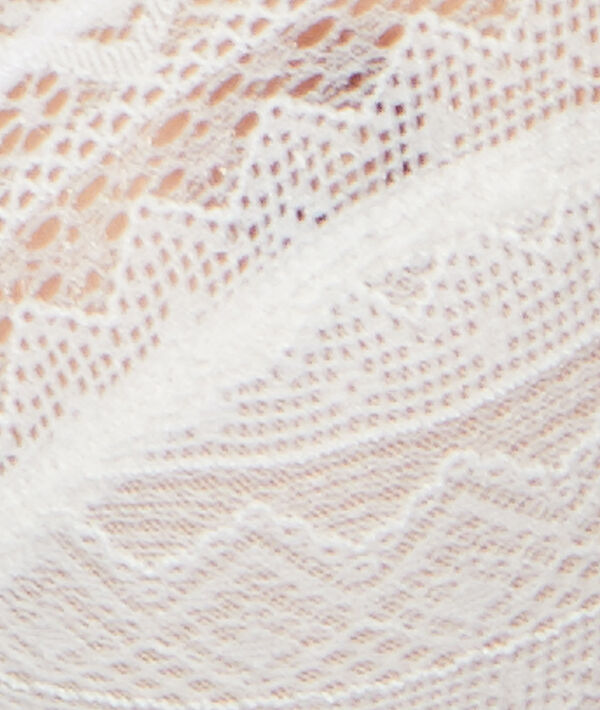Soutien-gorge corbeille ecru.