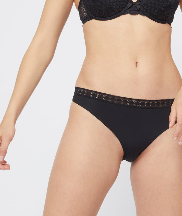 Slip en microfibre et dentelle Slip en microfibre et dentelle