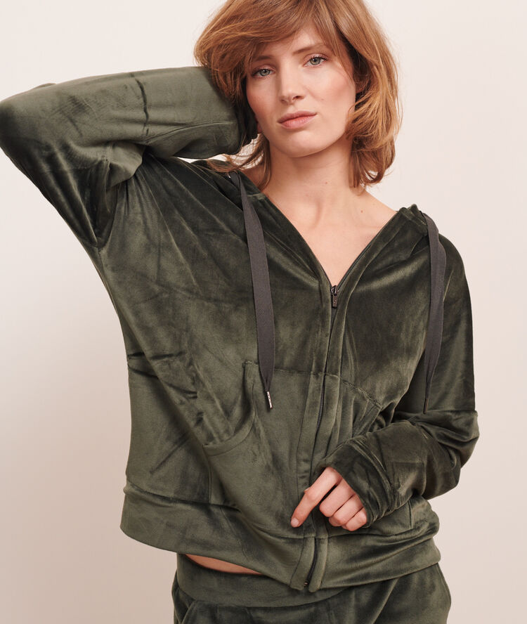 Veste loungewear kaki.