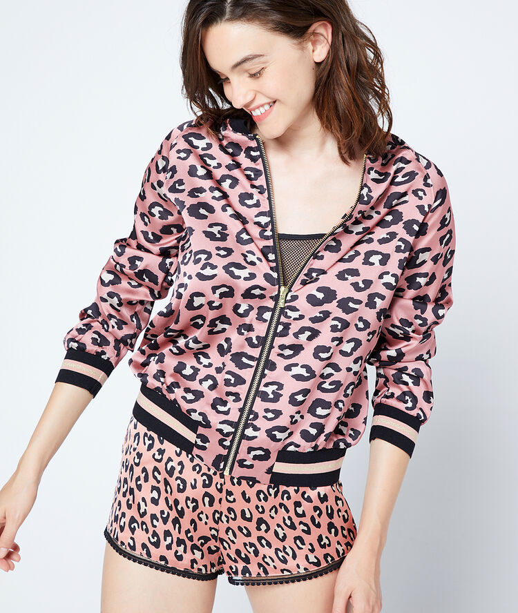 Veste imprimé léopard rose.