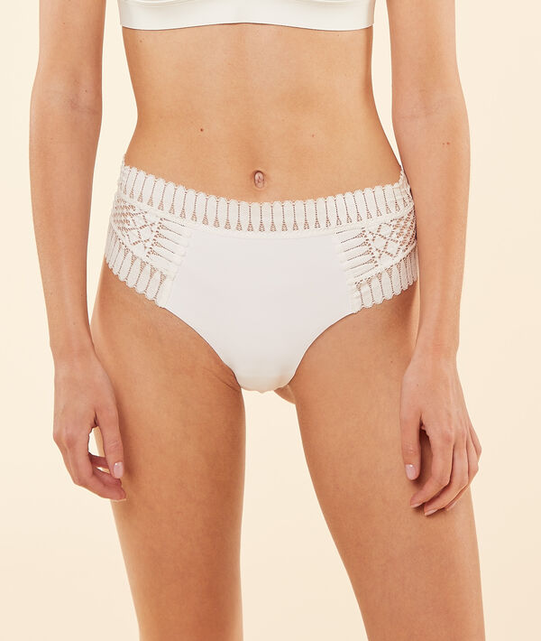 Cheeky avec dentelle Cheeky avec dentelle;${refinementColor}