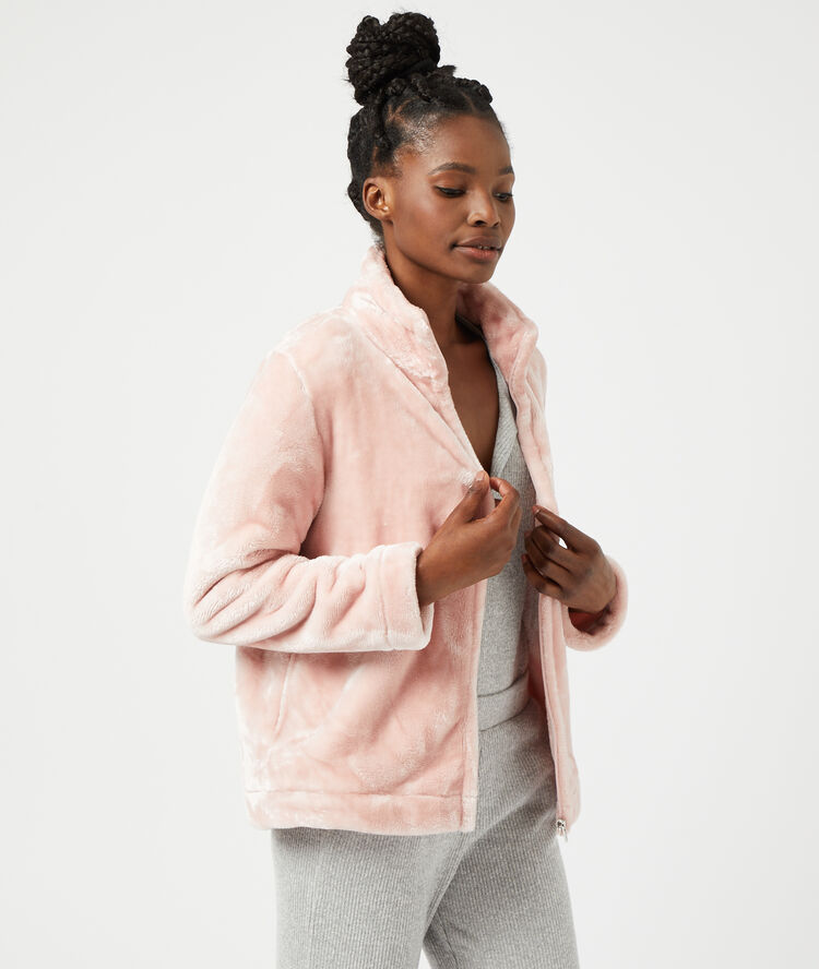 Veste en pilou pilou rose.