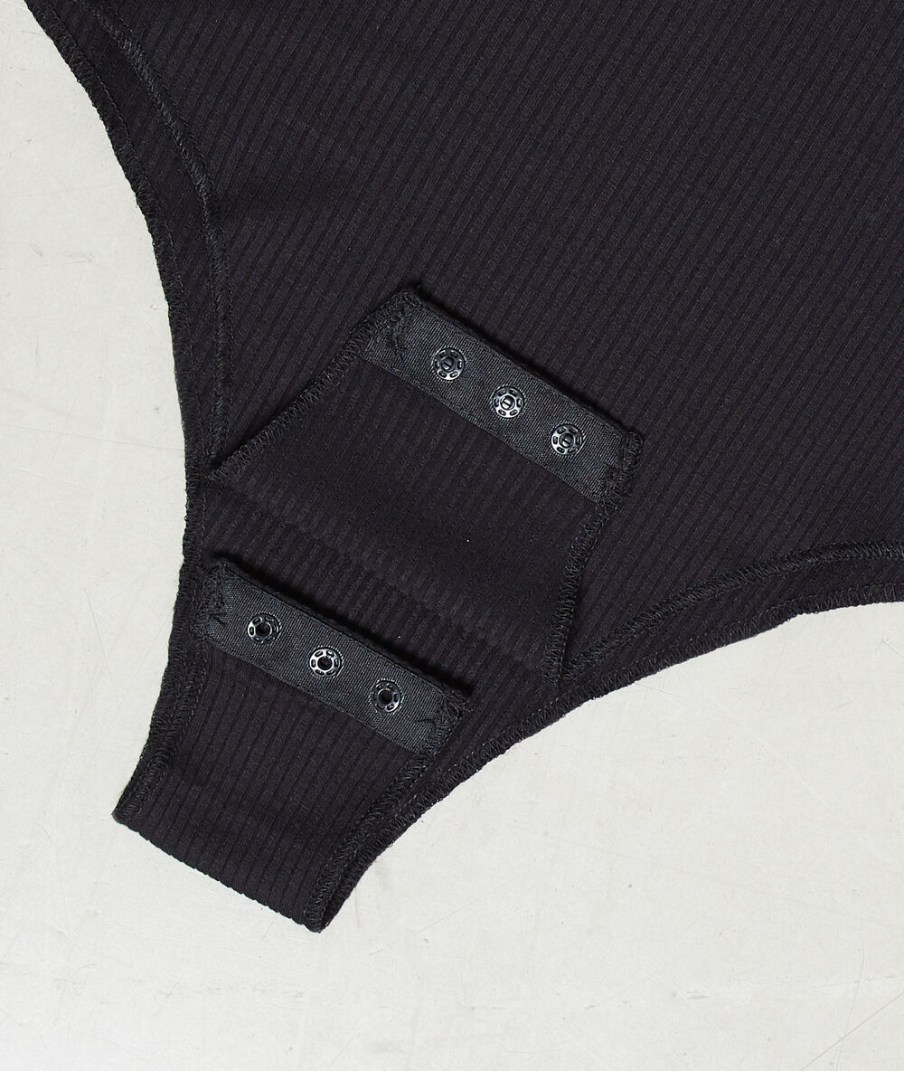 Body dos échancré noir.