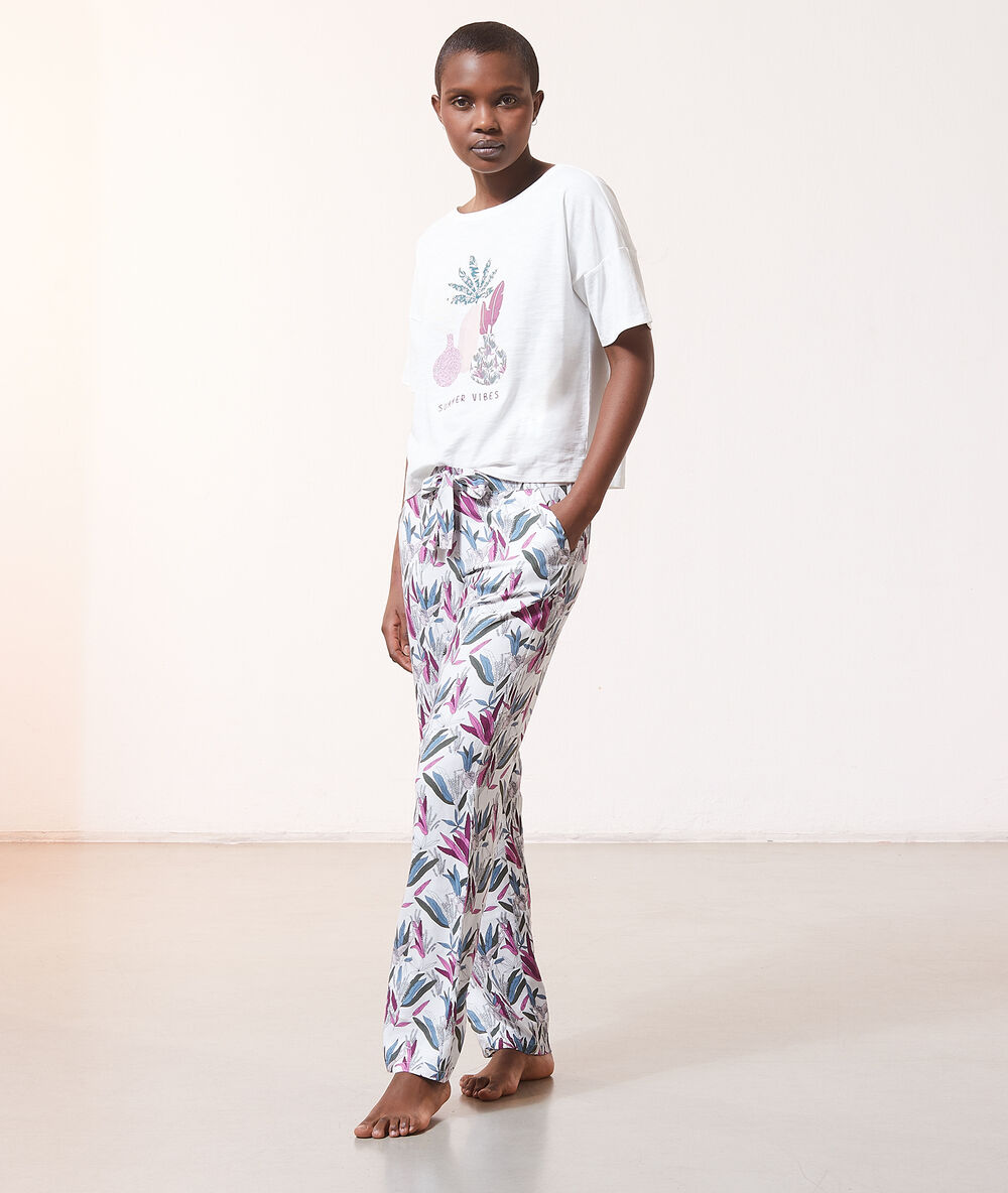 Pantalon de pyjama imprimé fleuri ecru.