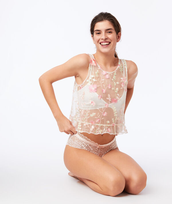 Top doublé à broderies ecru.