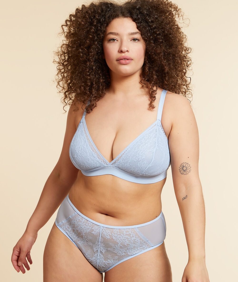 Soutien-gorge triangle sans armatures à coques ultra-fines bleu azur.