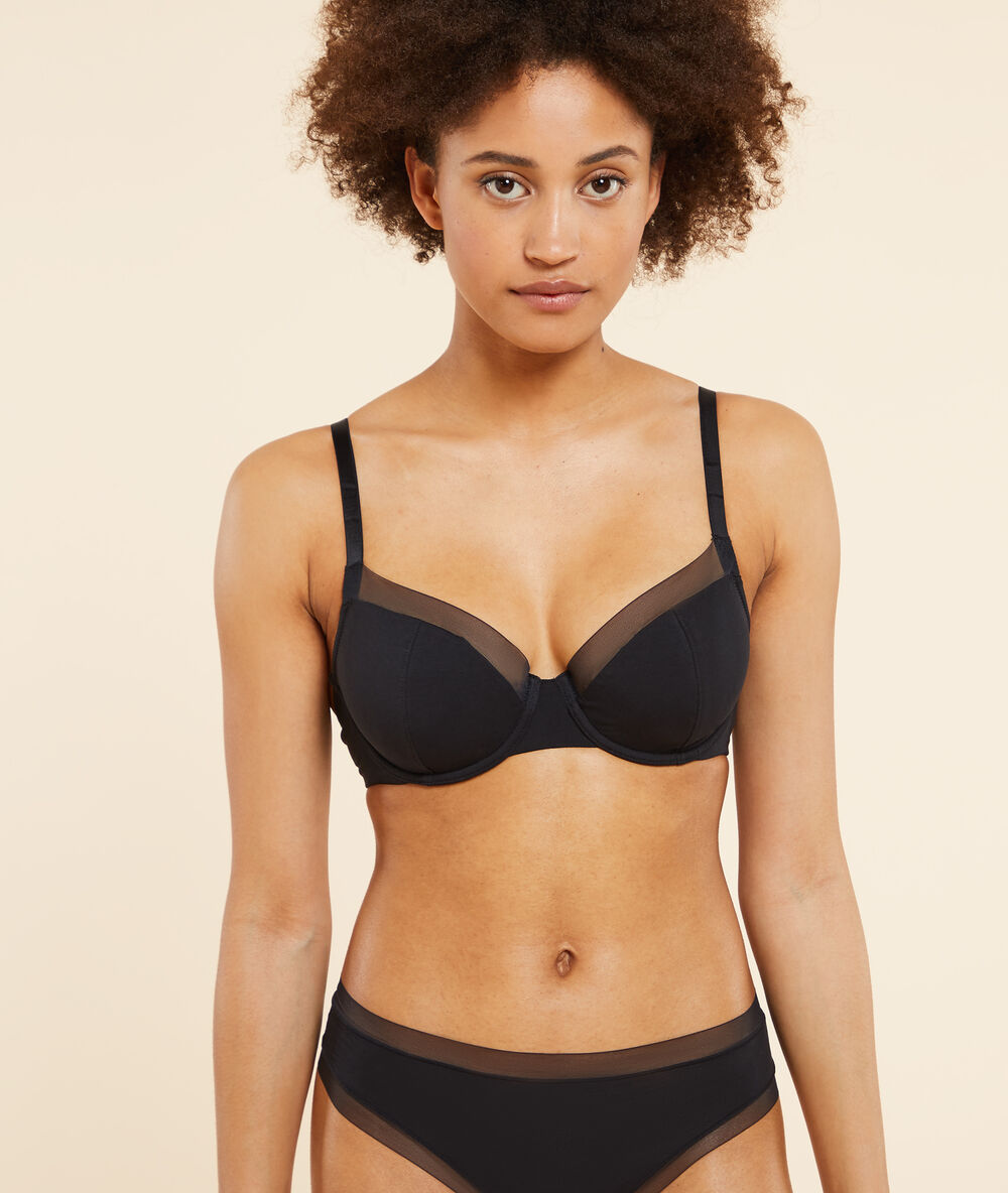 Soutien-gorge classique à coques fines en coton bio noir.