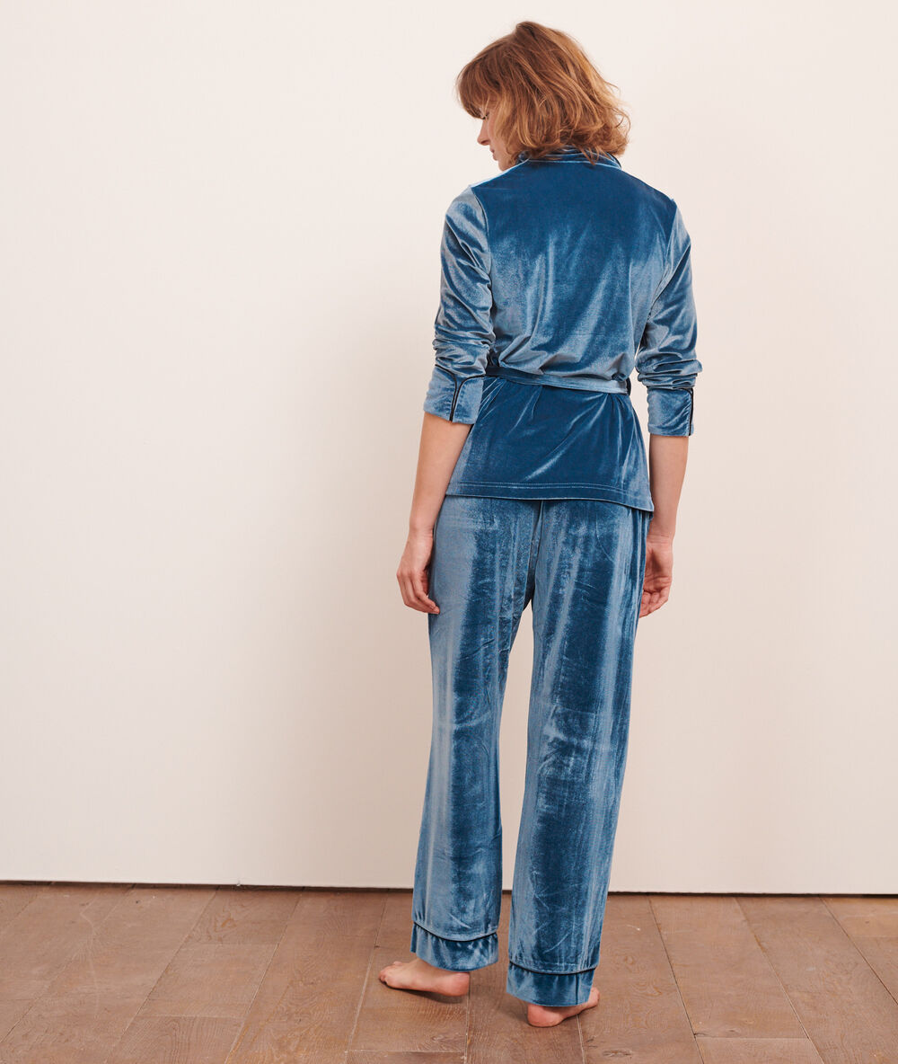 Chemise de pyjama velours bleu petrole.