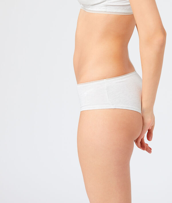 Shorty en coton ecru.