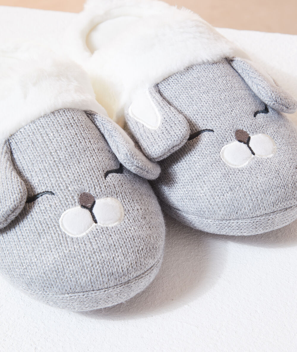 Chaussons mules lapin gris.