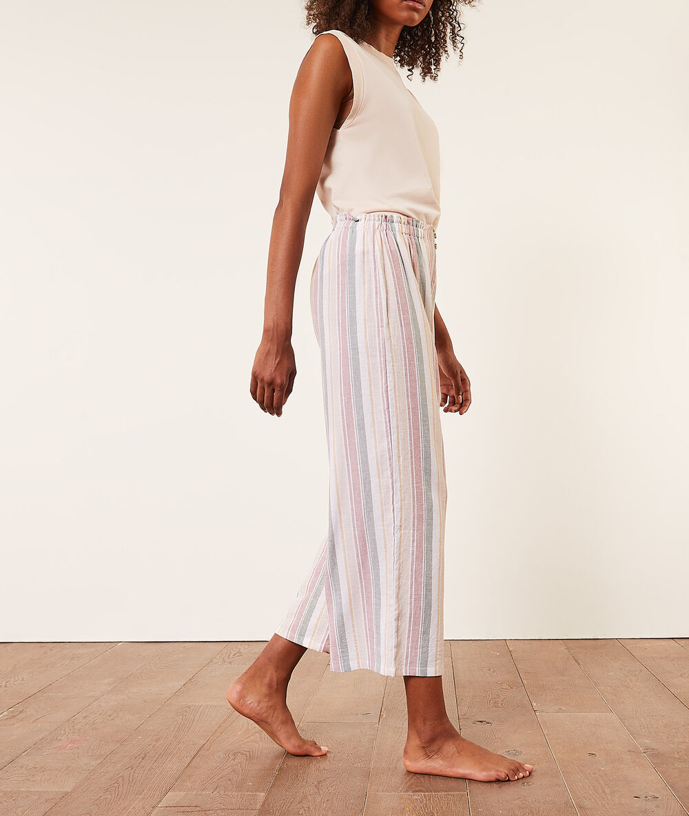 Pantalon de pyjama 7/8 multicolore.