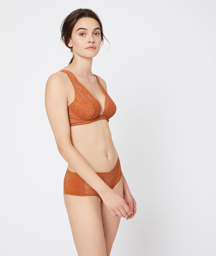 Shorty en dentelle et microfibre henne.