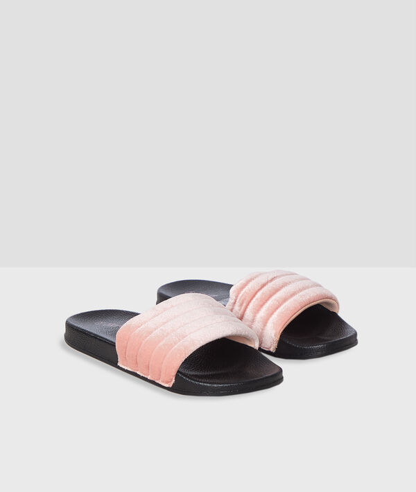 Chaussons ouverts molletonnés Chaussons ouverts molletonnés