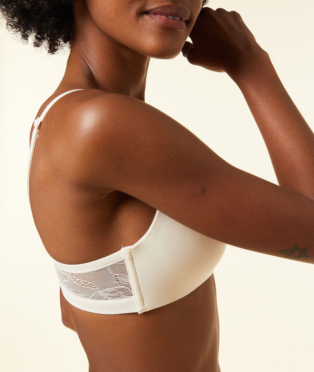 Soutien-gorge coques fines sans armatures ecru.