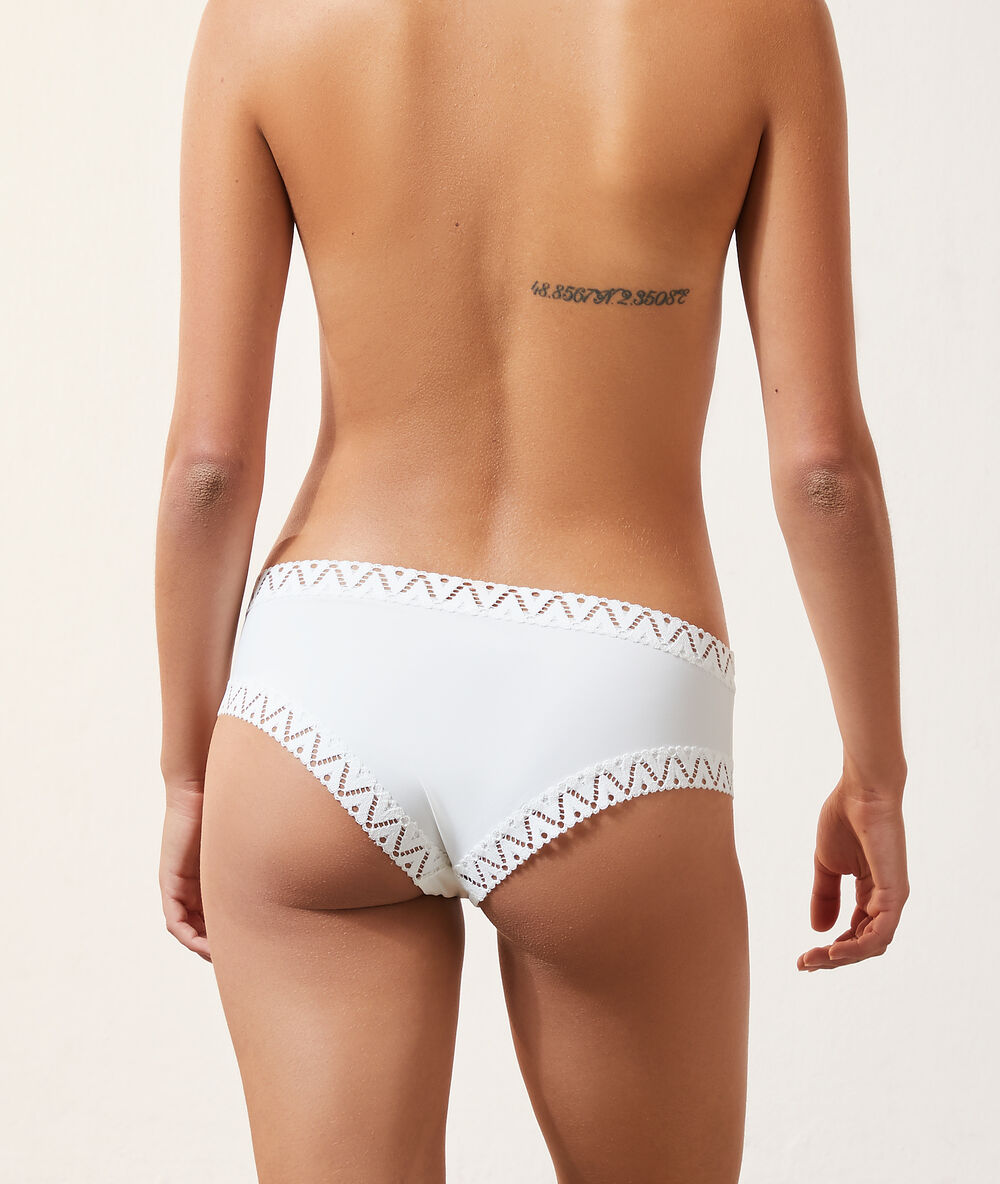 Hipster en microfibre, détails dentelle blanc.