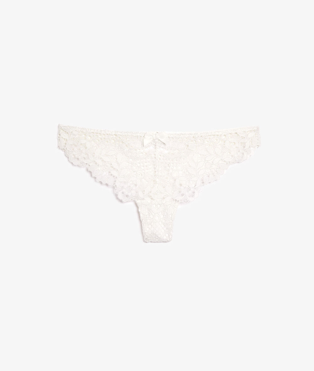 Tanga en dentelle perle.