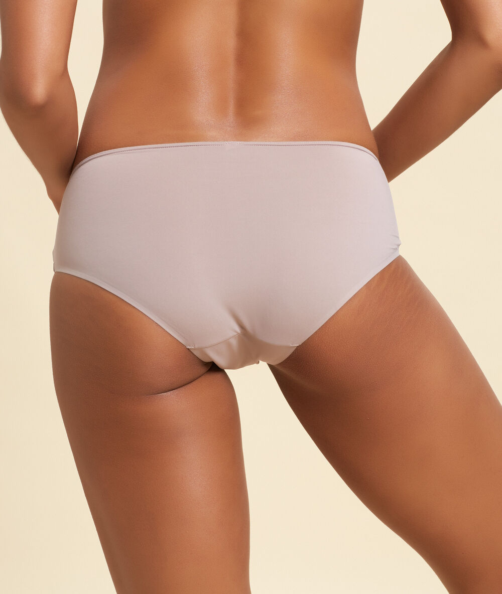 Shorty en microfibre taupe.
