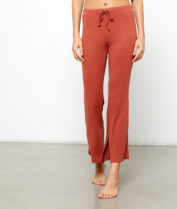 Pantalon fluide bas évasé brique.
