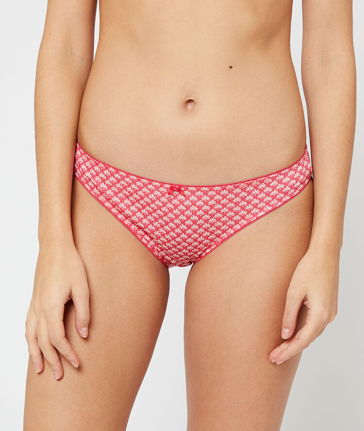 Lot de 7 culottes kaki.