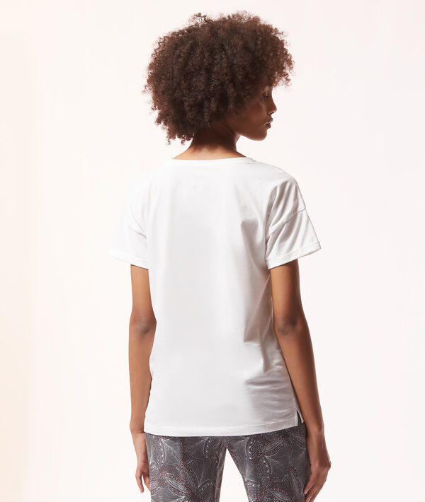 T-shirt "GOOD" T-shirt "GOOD";${refinementColor}